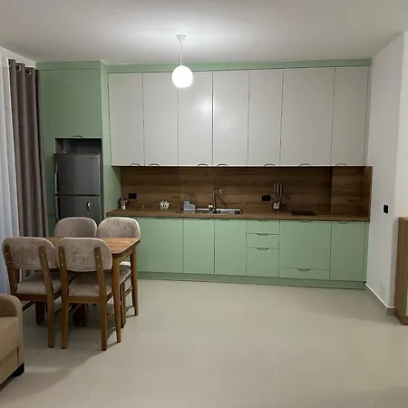 아파트 Elois Seaview Apartment, *