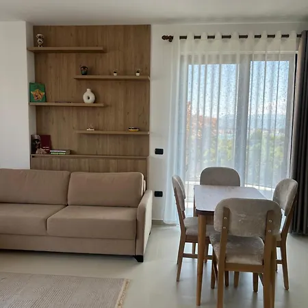 Elois Seaview Apartman
